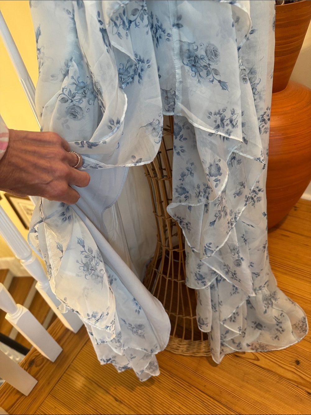 Storia NWT beautiful blue floral maxi dress ⭐️6 - Picture 5 of 11